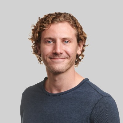 Aleks Larsen